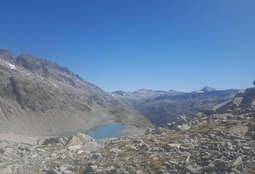 פנסיון Haus Hasslacher