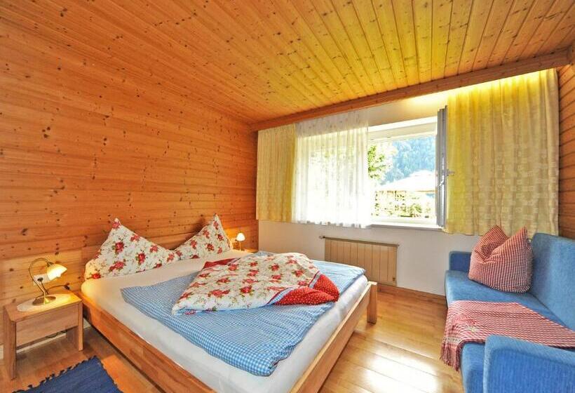 بنسيون Haus Hasslacher