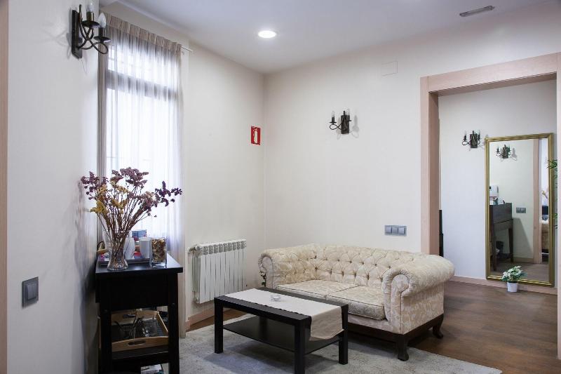 Пансион Hostal Excellence