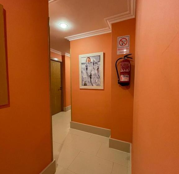 پانسیون Hostal Santiago 2