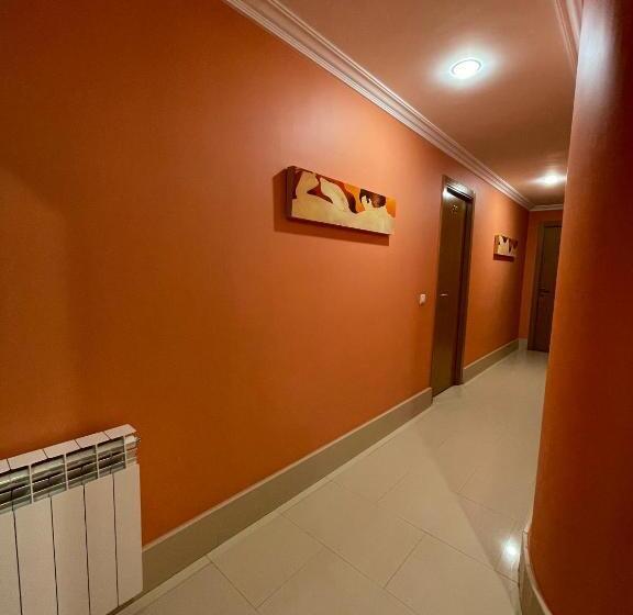 پانسیون Hostal Santiago 2