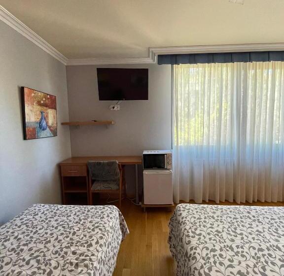 پانسیون Hostal Santiago 2