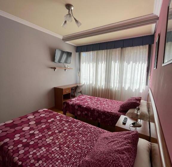 پانسیون Hostal Santiago 2
