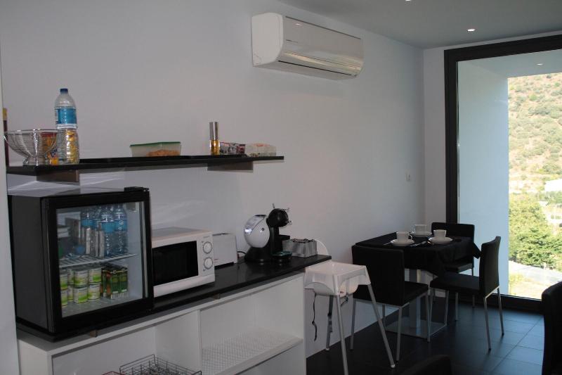 Пансион Hostal Tres Campanas