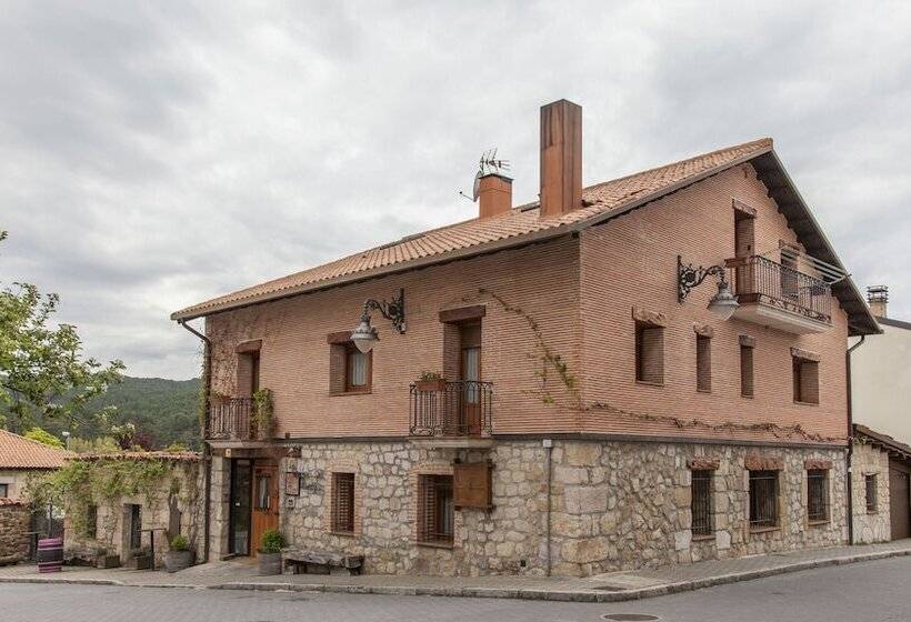 펜션 La Casona Del Herrero