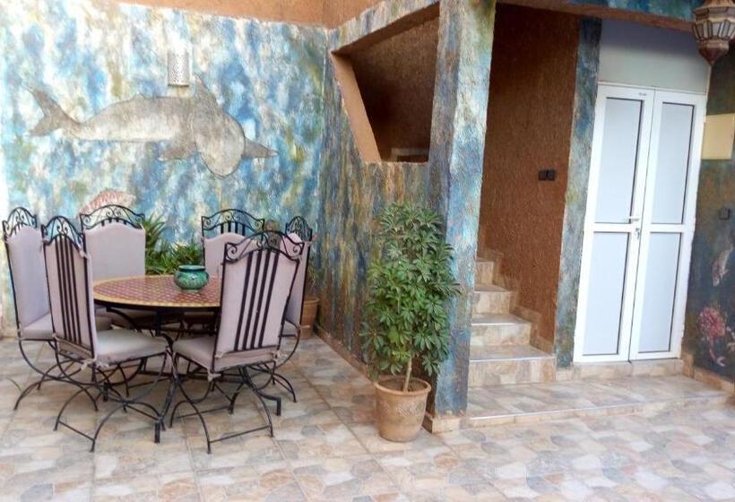 پانسیون Mirleft Tayought Guest House