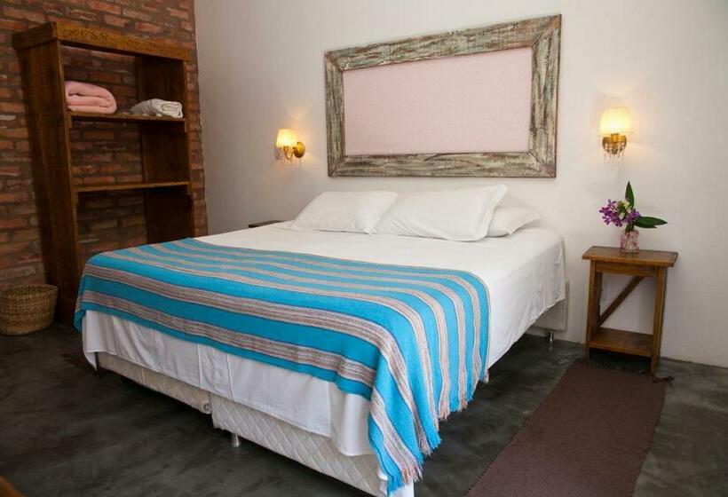 پانسیون Pousada Vila Rosada