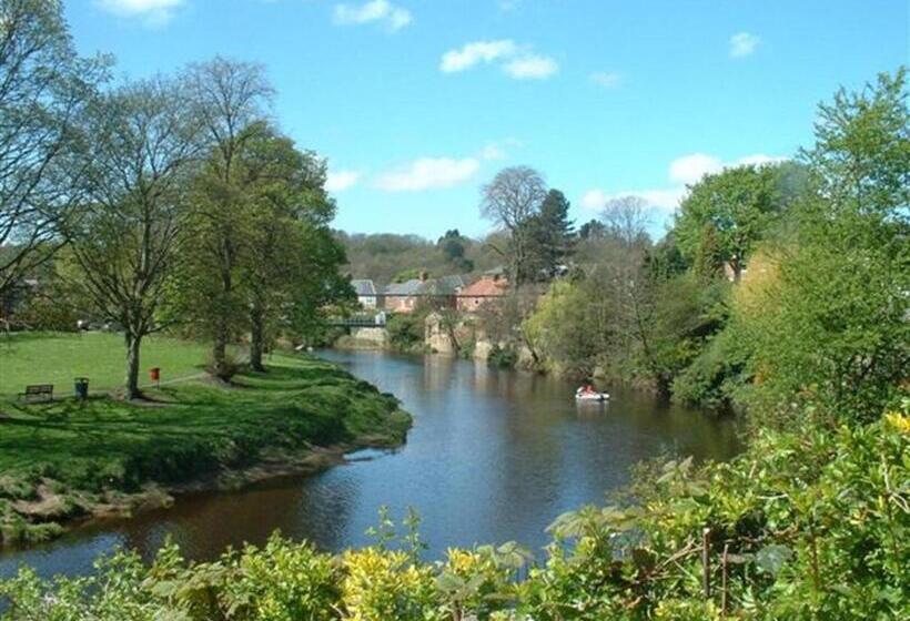 پانسیون Riverside Guest House