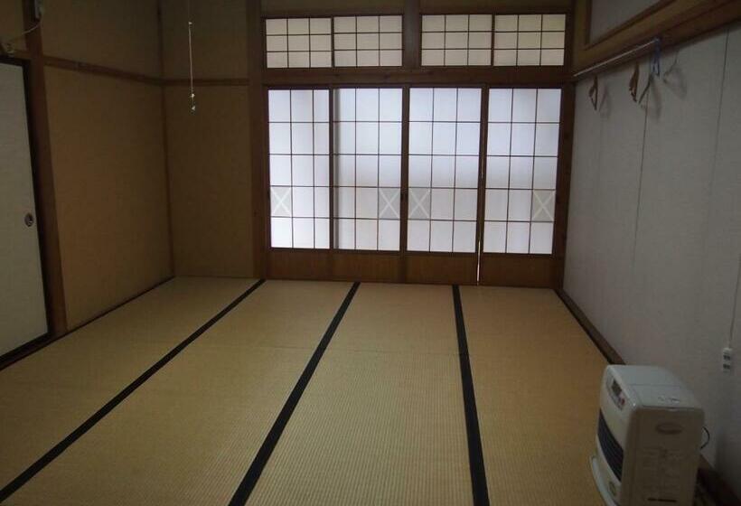 פנסיון Shukubo Kanbayashi Katsukane