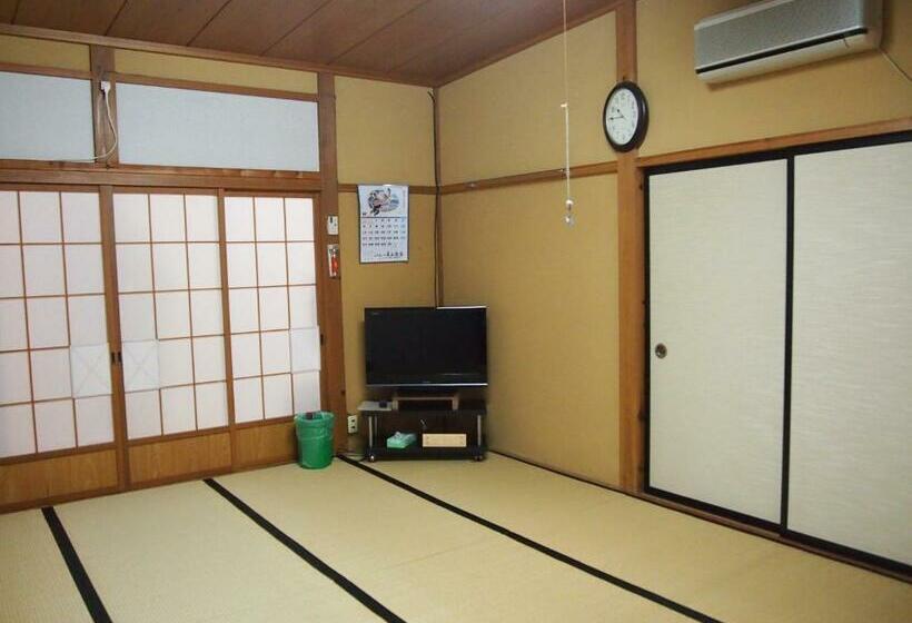 פנסיון Shukubo Kanbayashi Katsukane