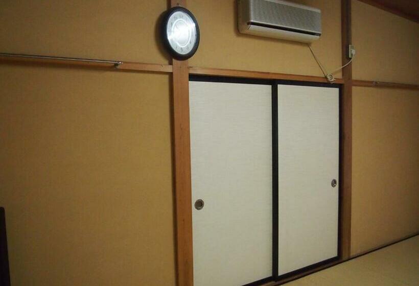 بنسيون Shukubo Kanbayashi Katsukane