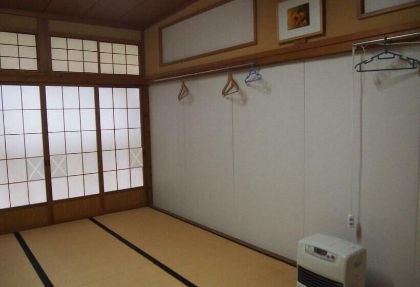 פנסיון Shukubo Kanbayashi Katsukane