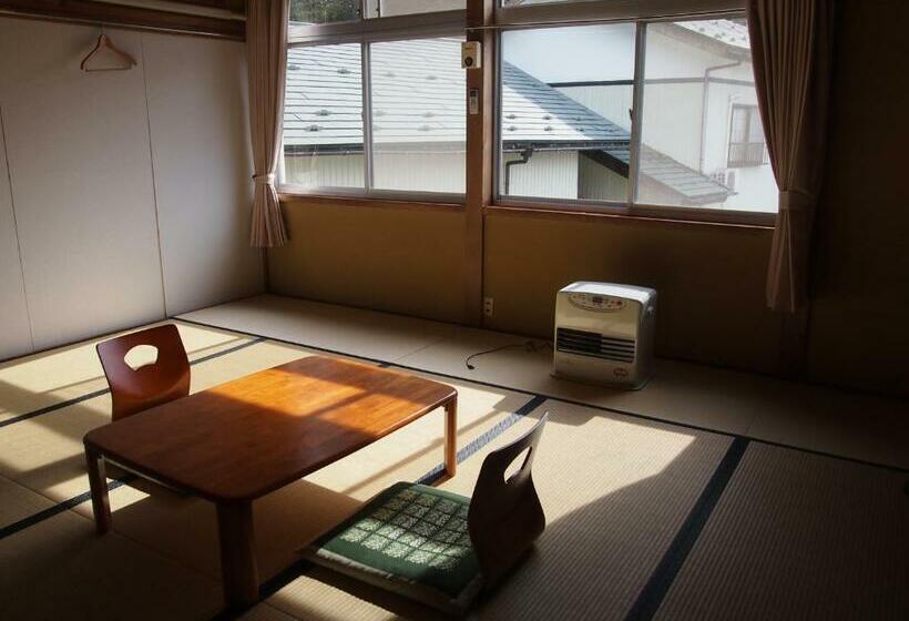 פנסיון Shukubo Kanbayashi Katsukane