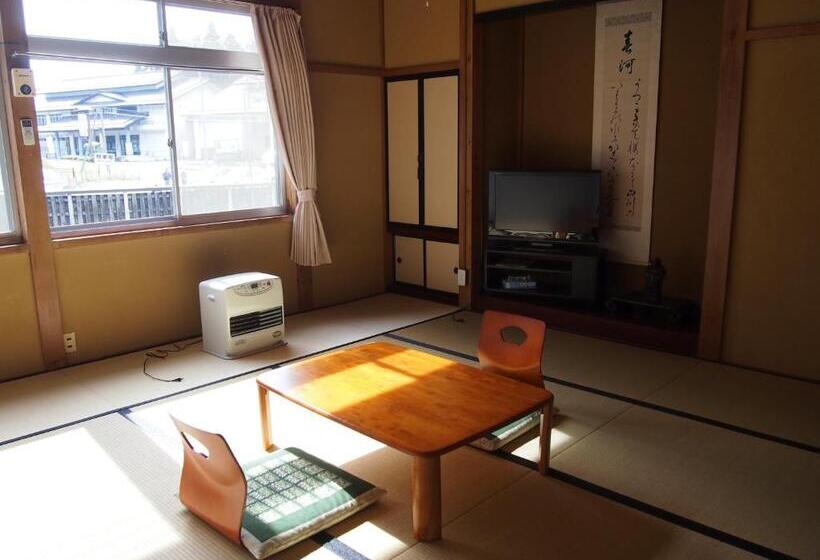 פנסיון Shukubo Kanbayashi Katsukane