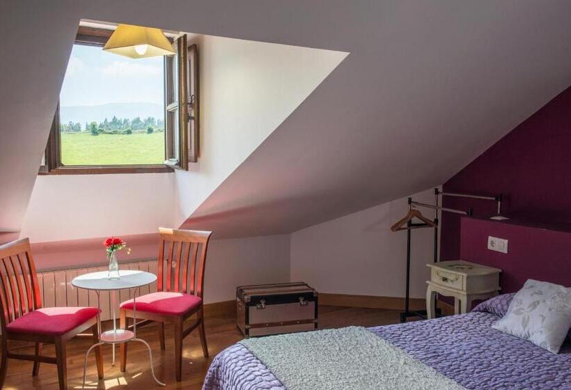 פנסיון Trisileja En Posada La Busta