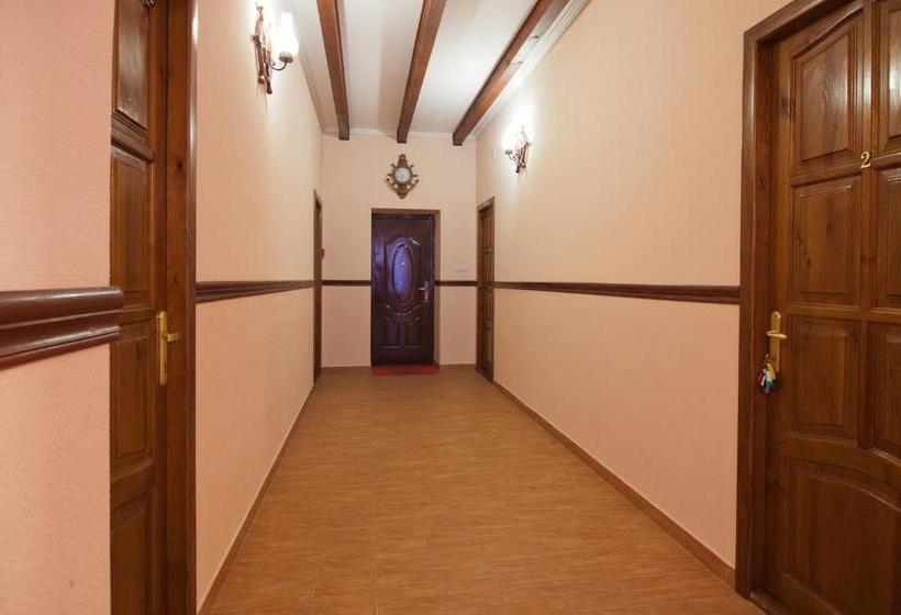 پانسیون Uyutniy