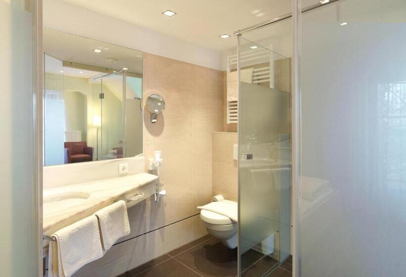 Pensionat Weingut Skoff Original