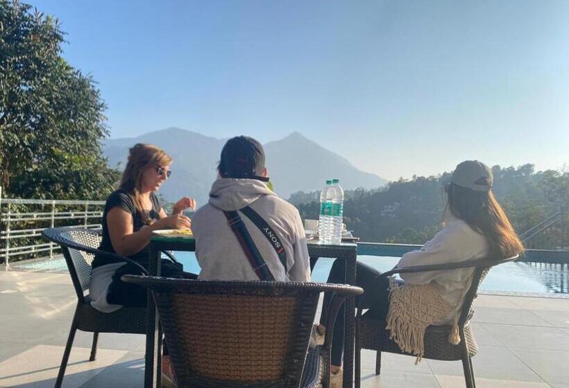 پانسیون Zenha Resorts