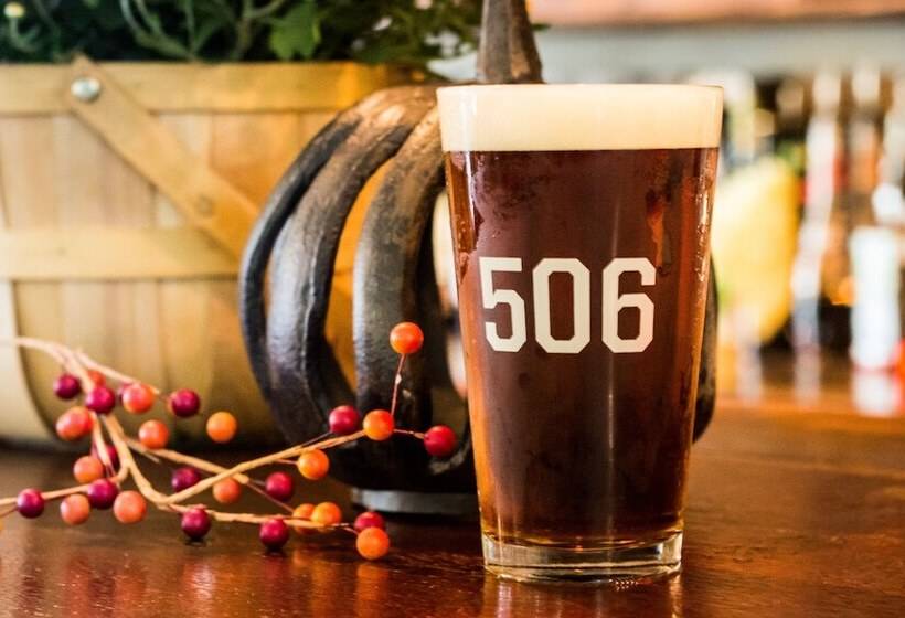 فندق صغير 506 On The River Inn Woodstock