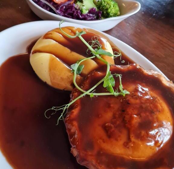 Общежитие Kings Arms