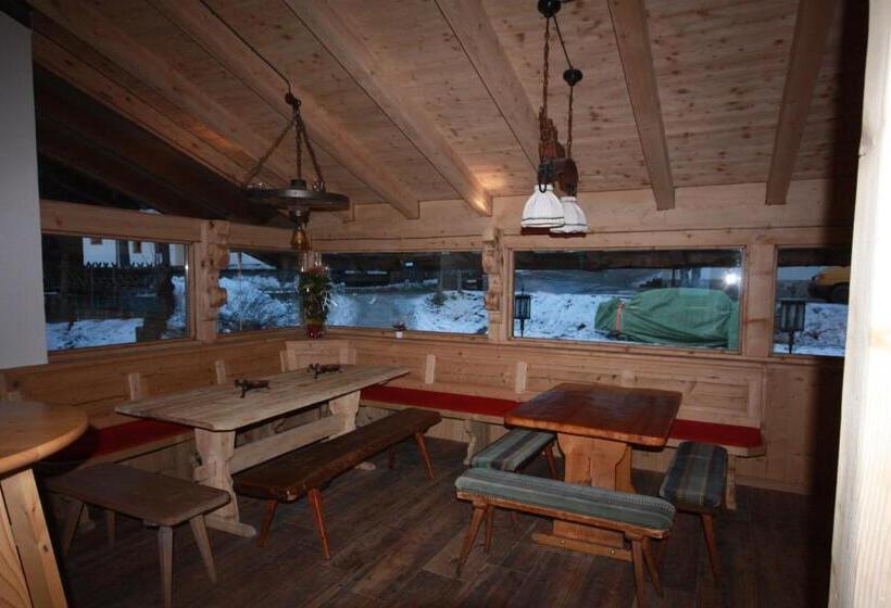 فندق صغير Landgasthof Kirchenwirt