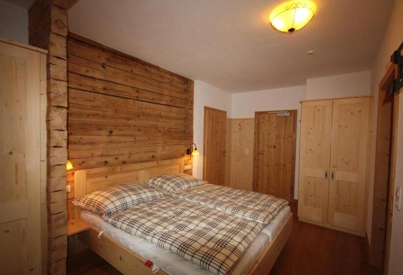 فندق صغير Landgasthof Kirchenwirt