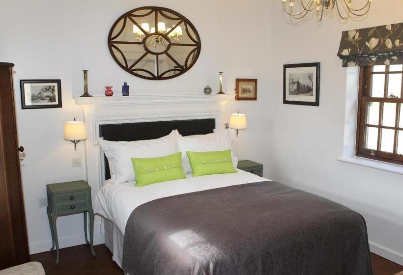 הוסטל The Compasses