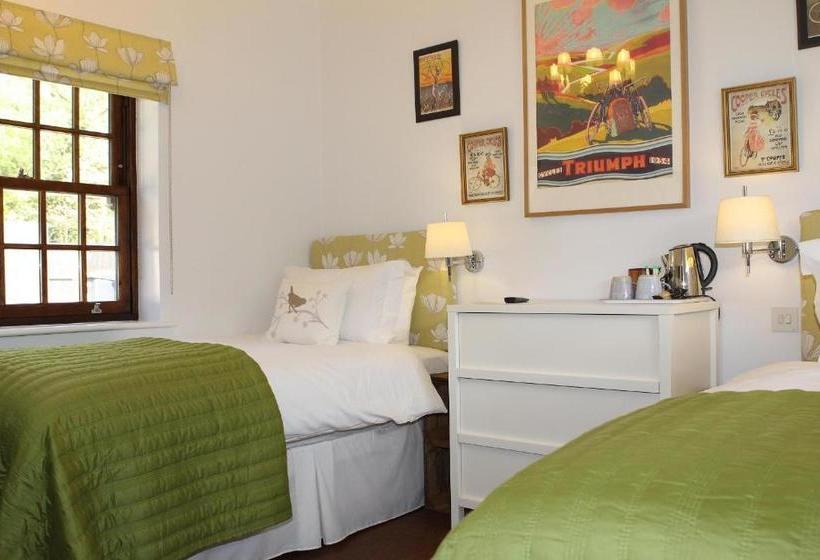 הוסטל The Compasses