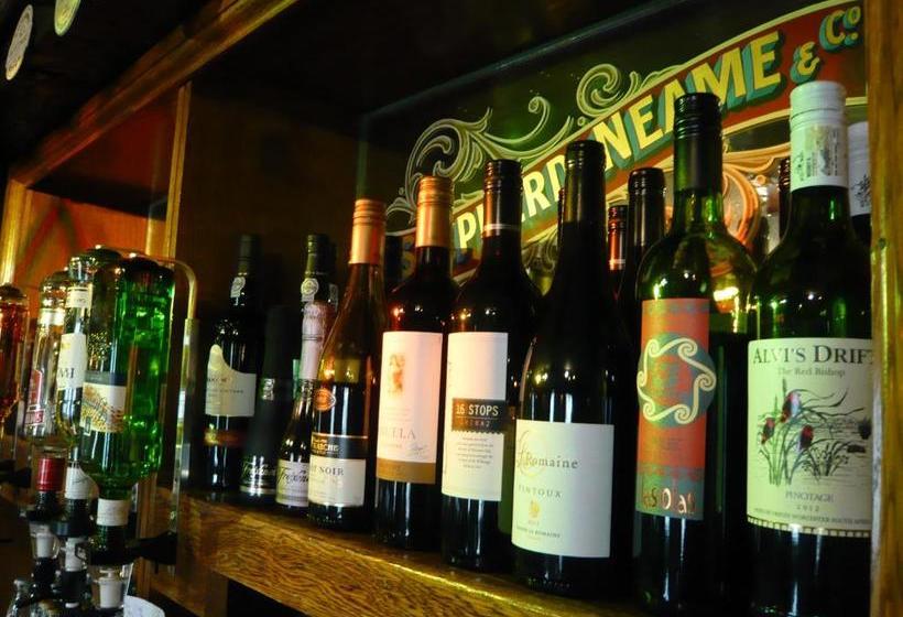 旅馆 The William Caxton