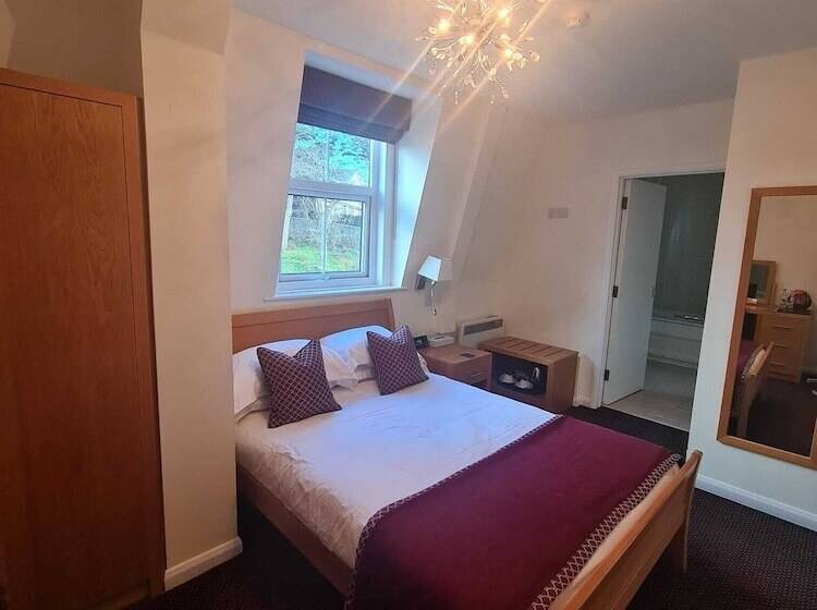 הוסטל The Woodvale