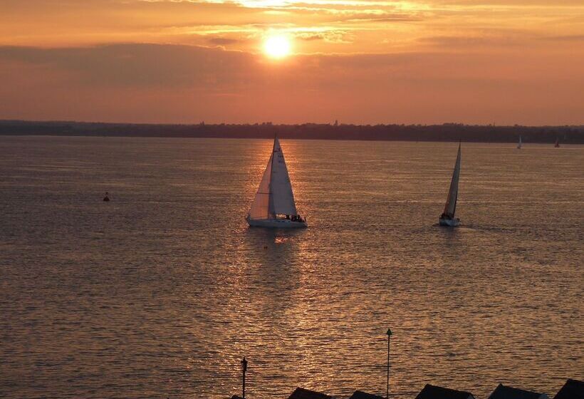 הוסטל The Woodvale