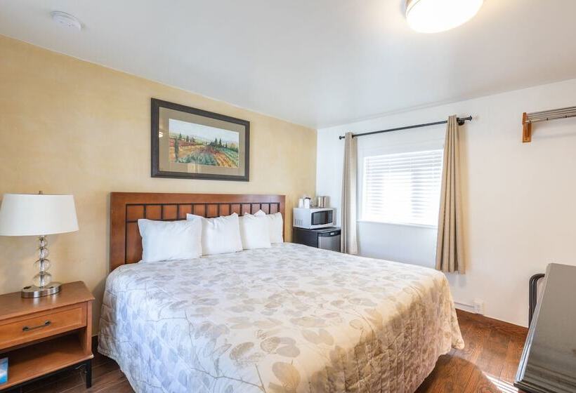 호스텔 Vineyard Valley Inn