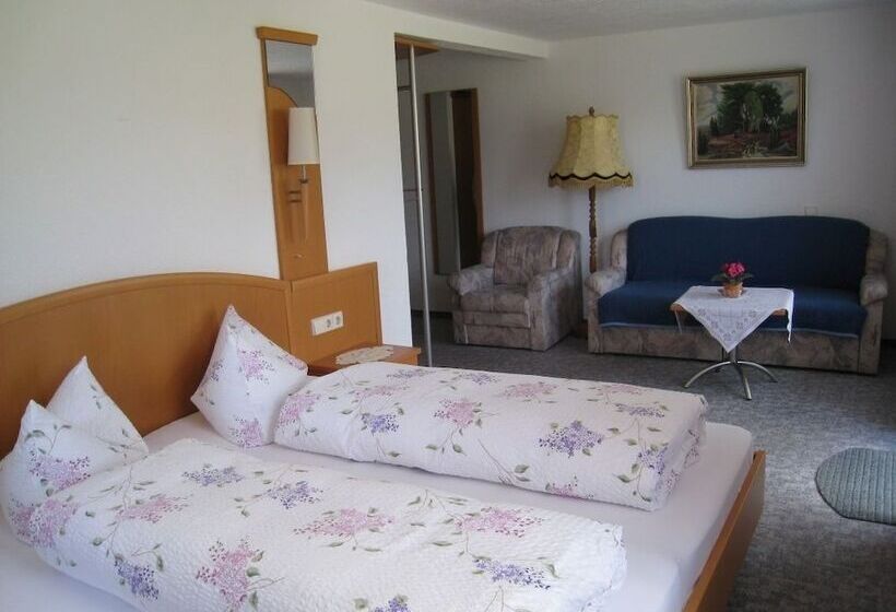 Gasthaus Pension Donishäusle