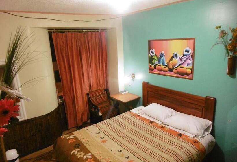 Hostal Otavalos Inn Hostel