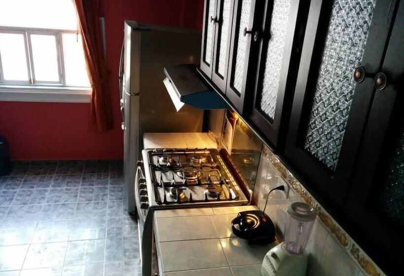 Hostal Otavalos Inn Hostel