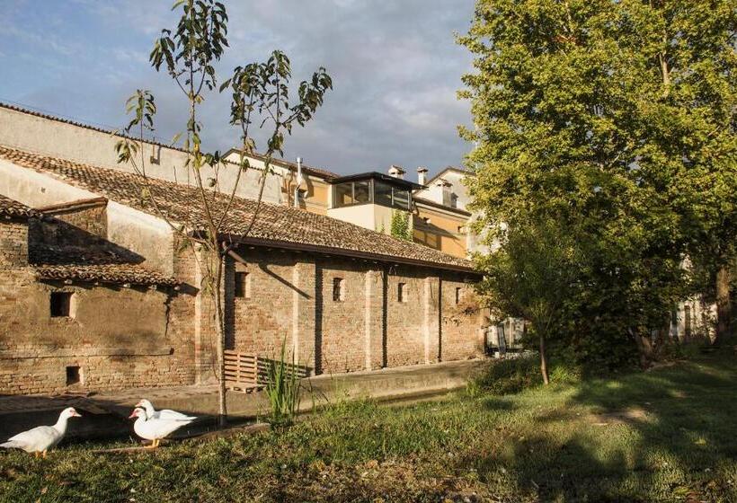 Отель Corte Mainolda