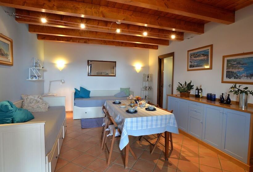 בית מלון כפרי Il Laghello Di Amina