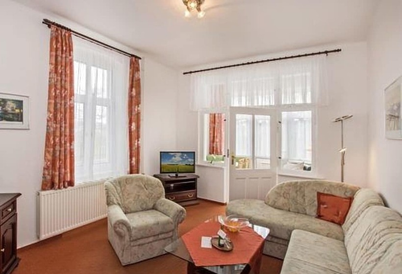 Отель Strandvilla Imperator