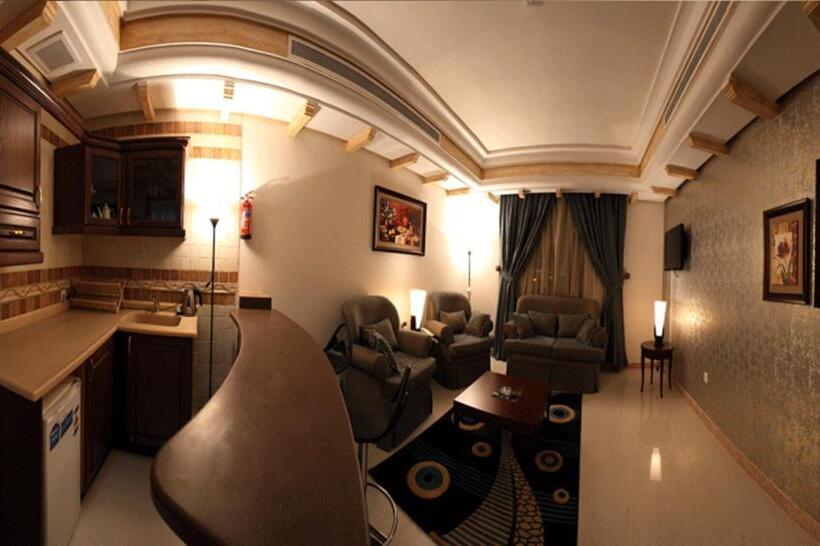 Lavande Suites