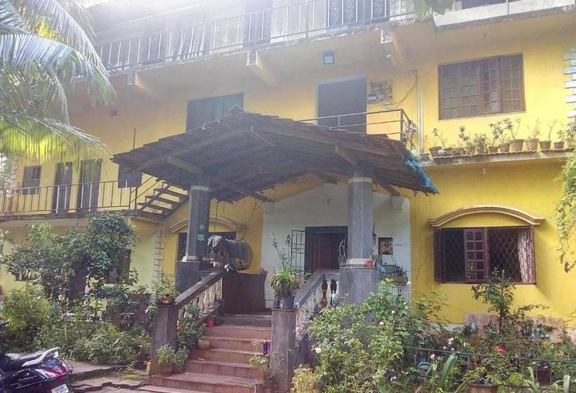 膳宿费 Aguiar Guest House