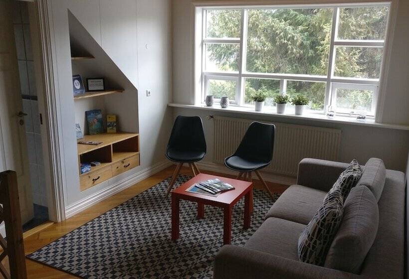 پانسیون Birta Guesthouse