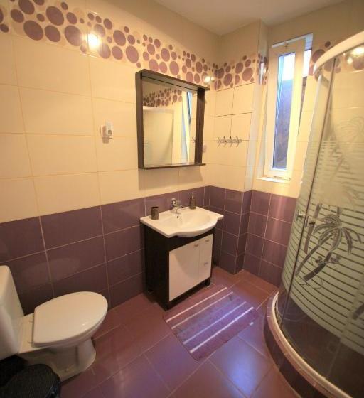 بنسيون Casa Adalmo