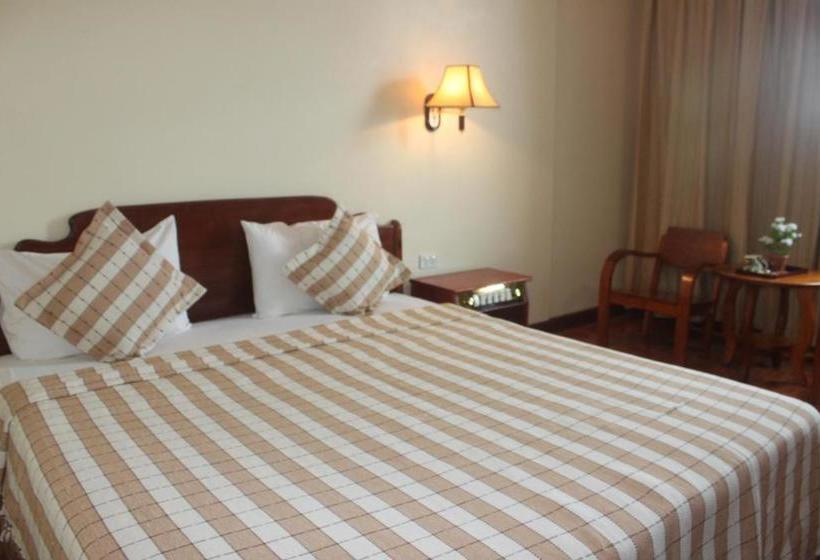 بنسيون Dokchampa