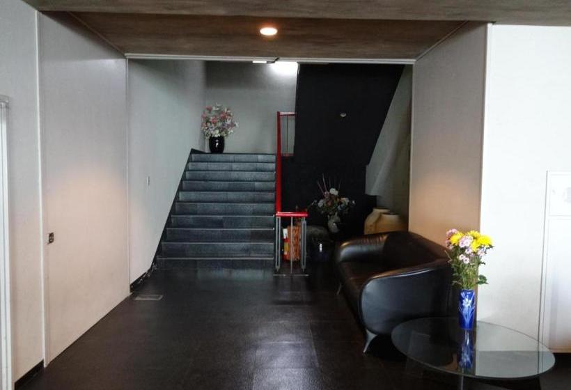 بنسيون Echigo Yuzawa Hirokawa