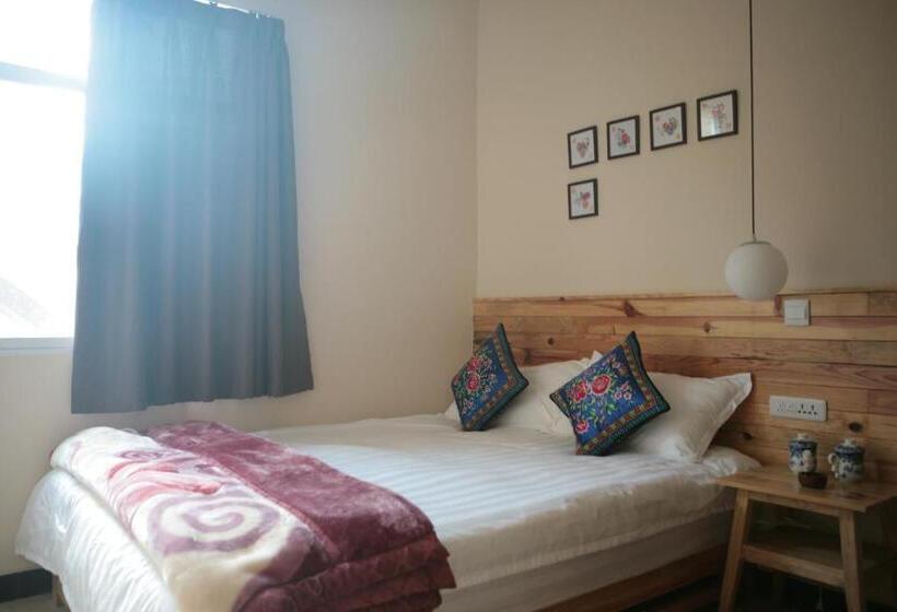 بنسيون Flowers Residence