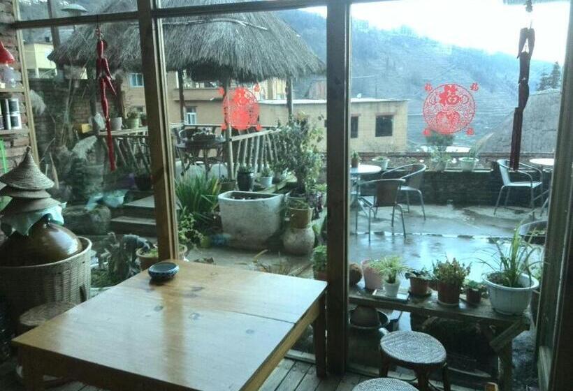 بنسيون Flowers Residence