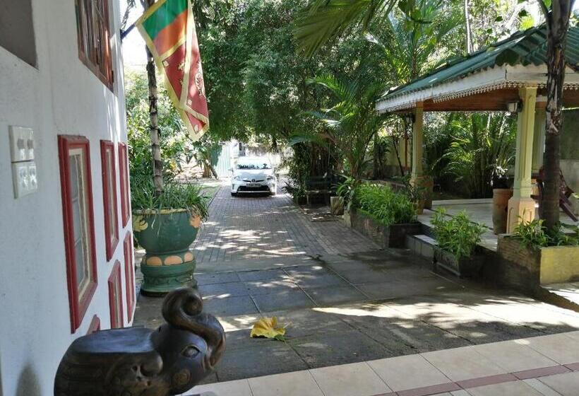 ペンション Green Land Guest House