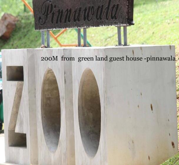 ペンション Green Land Guest House