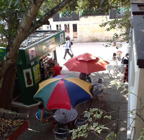 ペンション Green Land Guest House