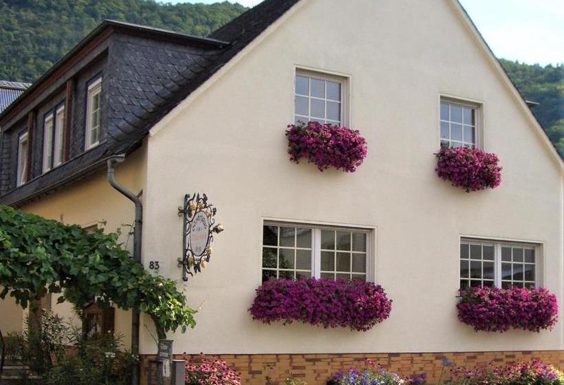 بنسيون Gästehaus Weberskirch